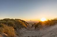 Duinverlichting op het Noordzeestrand van Ursula Reins thumbnail