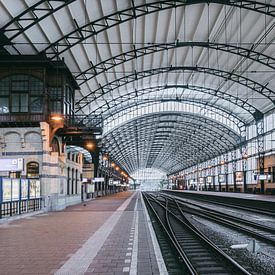Haarlem: Station perron 3 overzicht van Olaf Kramer