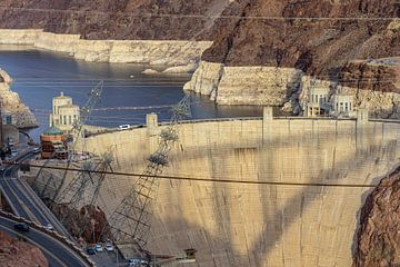 Place of interest in Nevada as well as Arizona: Hoover Dam. by Jaap van den Berg