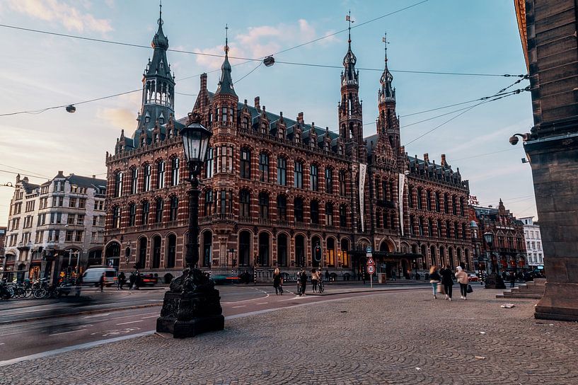 Magna Plaza by Paul Poot