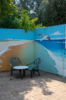 A little terrace by the sea