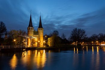 Vue nocturne de la porte Est