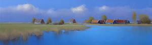 Horizont mit roten Dächern und Spiegelung