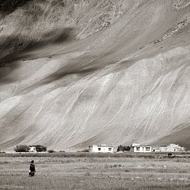 'The wall' An extraordinary mountain wall in Ladakh by Affect Fotografie