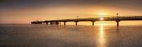 Sonnenaufgang an der Seebrücke von Scharbeutz von Voss Fine Art Fotografie Miniaturansicht