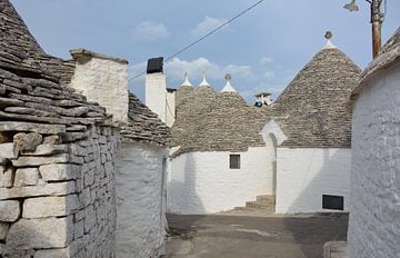 Kalkstenen Trulli in Alberobello Italië van My Footprints