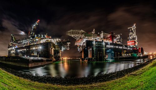 De Sleipnir en de Thialf.