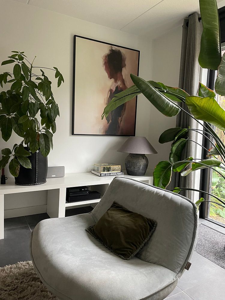 Abstract portret in aardetinten (gezien bij vtwonen)  van Carla Van Iersel 