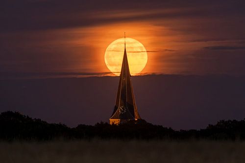 Supermaan.