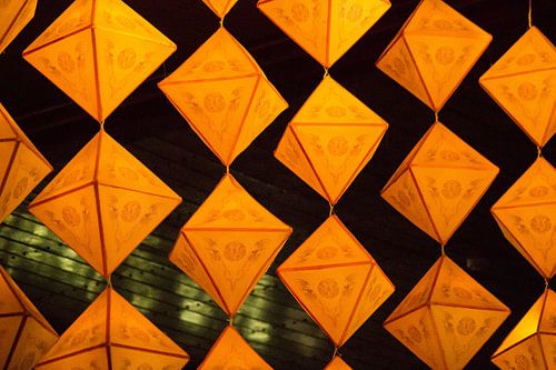 Oranje lampionnen in Hue, Vietnam