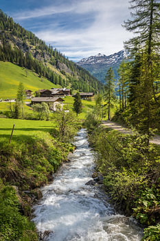 De Villgratenbach bij Kalkstein in het Villgratental