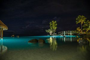 Tahiti by Night van Ralf van de Veerdonk