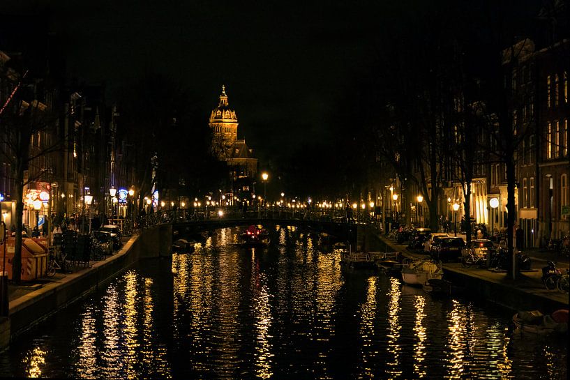 st.Nicolaas church by night by gea strucks