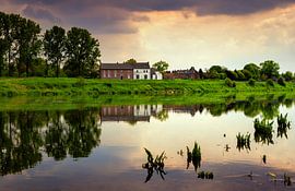 Uitzicht over de Maas, Limburg, Nederland