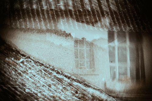 Spookraam in double exposure