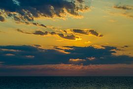 The sky coloured by the sun by didier de borle