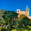 Spanien Mallorca, Blick auf ein Kloster mit schönem Park in Valldemossa von Alex Winter