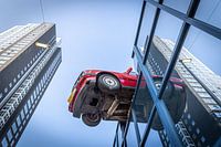 Auto uit gebouw