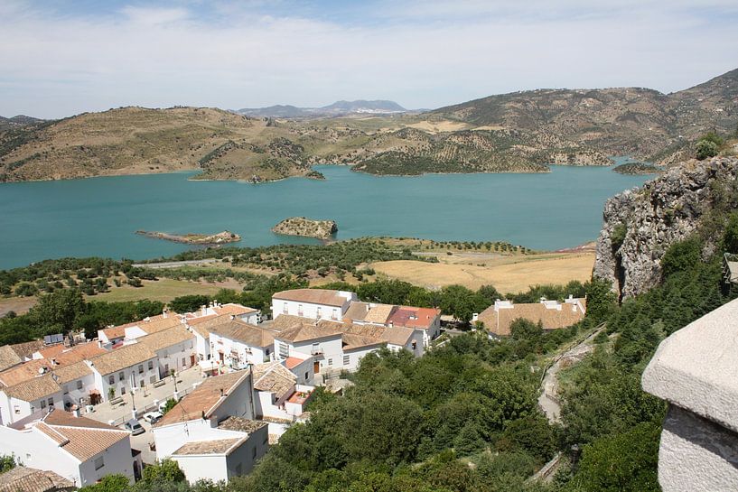 Blick auf Zahara de Sierra in Spanien von Judith van Wijk