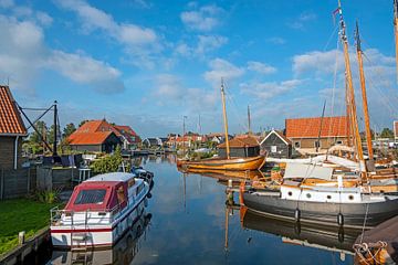 Het historische stadje Workum in Friesland Nederland van Eye on You