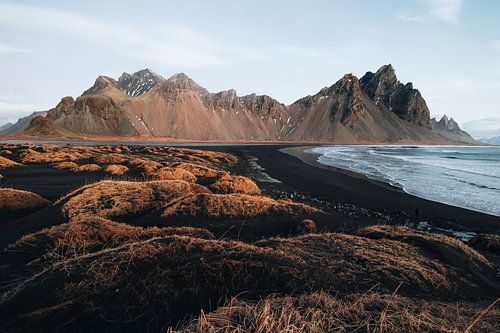 Stokksnes Beach and Vestrahorn mountain by Jeanine Verbraak