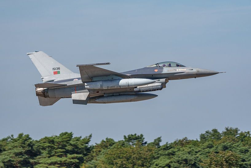 Portuguese General Dynamics F-16AM Fighting Falcon. by Jaap van den Berg