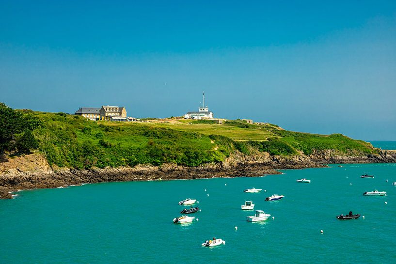 Scenic hike to the Pointe du Grouin in beautiful Brittany - Cancale - France by Oliver Hlavaty