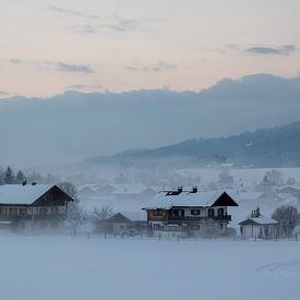 Huisjes in de sneeuw van Jordy Blokland