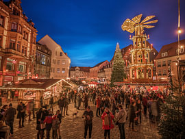 Quedlinburg - Weihnachtsmarkt am Abend von Thomas Bugdoll