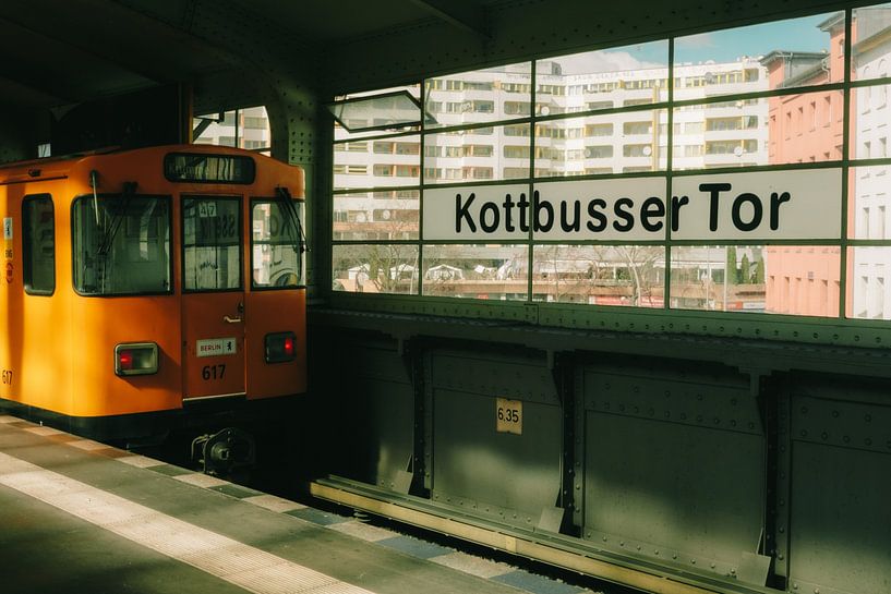 Stadtleben in Berlin: Verkehrsknotenpunkt Kreuzberg von NZME Photography