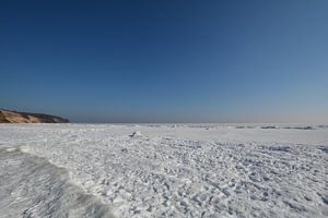 Eisschollen am Südstrand in Göhren, zugefrorene Ostsee, Rügen