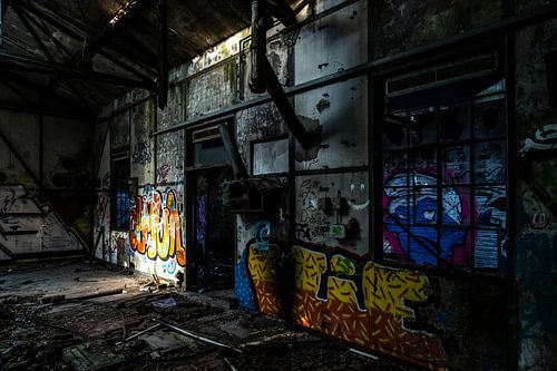 Graffiti wand