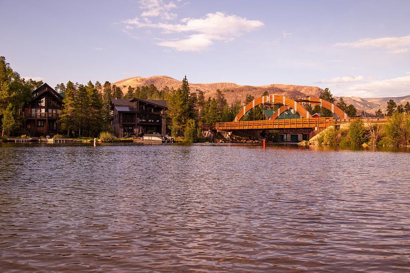 Setting sun at Grand Lake by Louise Poortvliet