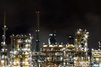 Petrochemie bij nacht