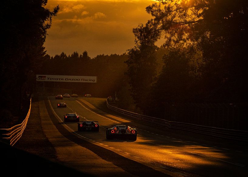 Le Mans 24 heures 2019 coucher de soleil par Bob Van der Wolf