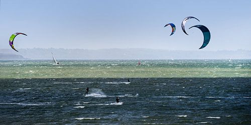 Kitesurfen en zeilen