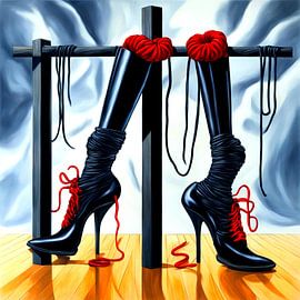 Black patent boots by Quinta Mandala