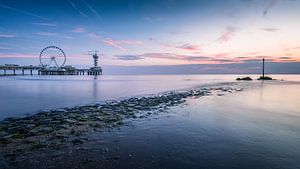 Soirée d'été au bord de la mer - Scheveningen dans une lumière dorée
