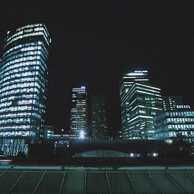 Amsterdam Zuid op een koude winter nacht van Lars van 't Hoog