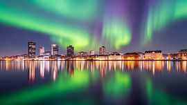 Aurora Over the City by Syapaat syapaat