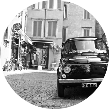 Vintage Fiat 500 oldtimer in Verona -Italië van Jasper van de Gein Photography