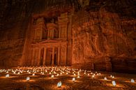 Petra by Night van Wim van de Water thumbnail