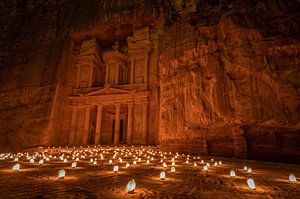 Petra de nuit