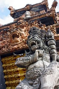Demon Standbeeld Bali 