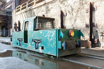 Oude groene locomotief