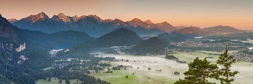 Kasteel Neuschwanstein, Hohenschwangau bij Füssen, Ostallgäu, Allgäu, Beieren, Duitsland