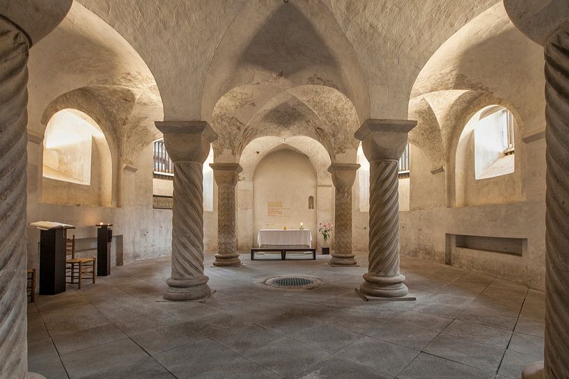 Crypte dans la Lebuineskerk à Deventer par Dries van Assen