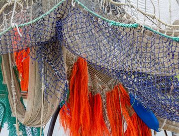 kleurrijke visnetten van Achim Prill