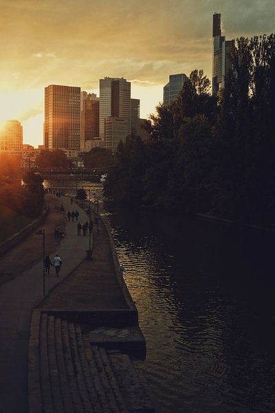 Frankfurt by Hello Pompoyo