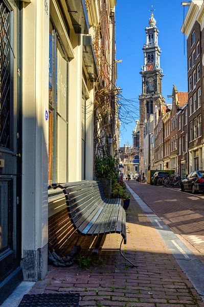 Am Fuße des Old Wester in Amsterdam von Peter Bartelings